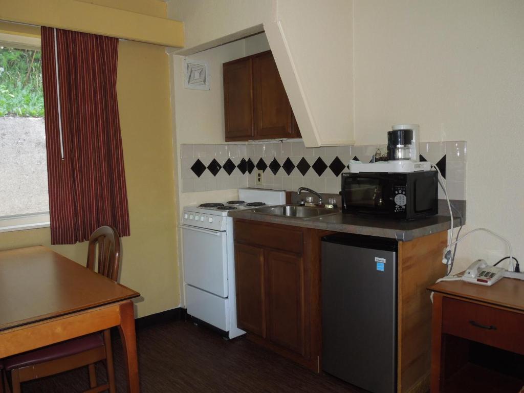 Monticello Motel Portland Luaran gambar